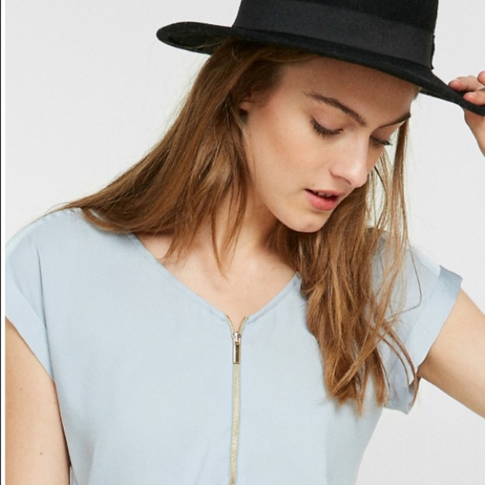 Express Silky Zip Front Gramercy Tee